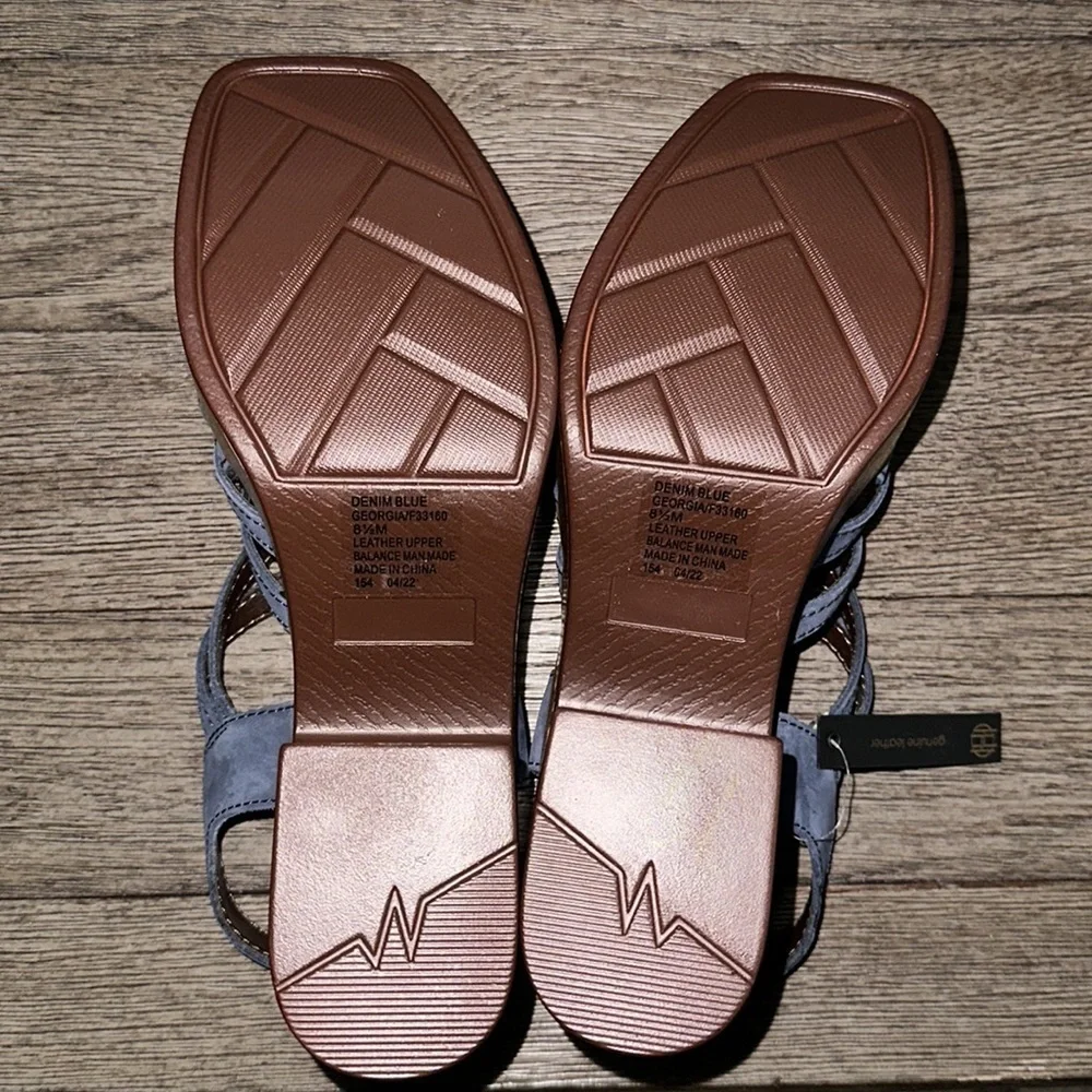House of Harlow 1960 Georgia Platforms